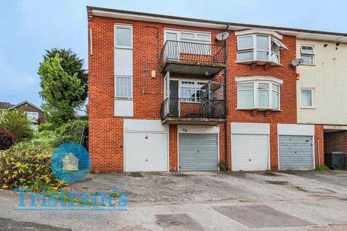 2 Bedroom Maisonette To Rent In Belvoir Lodge, Carlton, NG4
