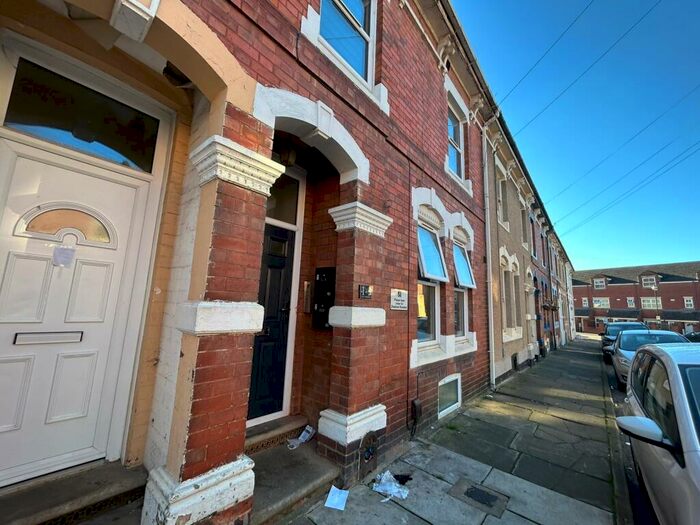 1 Bedroom Flat To Rent In St Pauls Road, Northampton, NN2