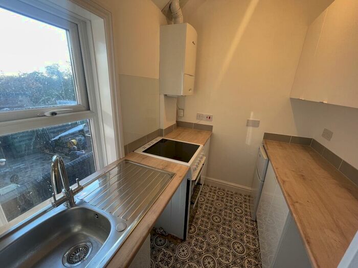 2 Bedroom Apartment To Rent In Wollaston - King Street, DY8