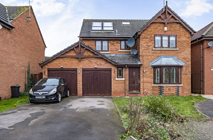 4 Bedroom Detached House For Sale In Sword Gardens, Rushy Platt, Swindon, SN5