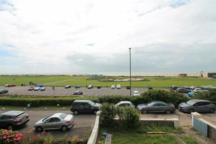 3 Bedroom Apartment To Rent In Brighton Road, Lancing, BN15