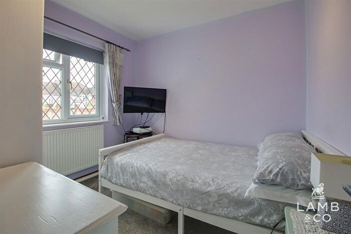 2 Bedroom Semi-Detached Bungalow For Sale In Merrilees Crescent, Holland-On-Sea, Clacton-On-Sea, CO15