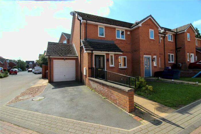 3 Bedroom House To Rent In Haverhill Grove, Wombwell, Barnsley, South Yorkshire, S73