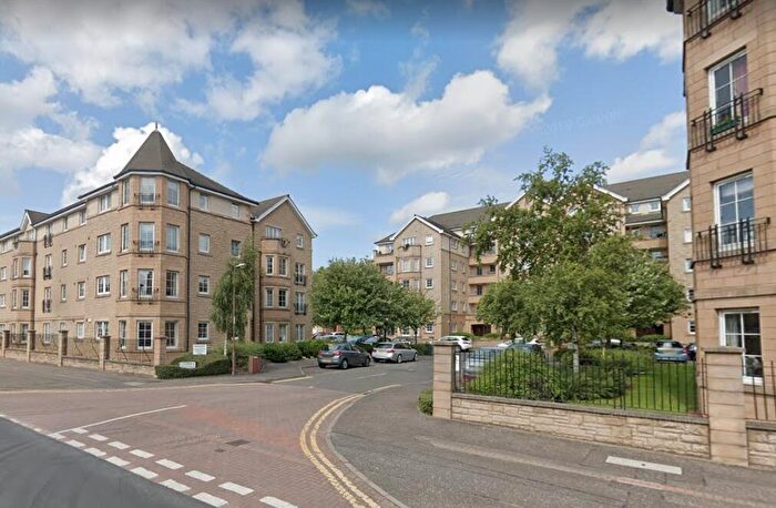 2 Bedroom Flat To Rent In Roseburn Maltings, Roseburn, Edinburgh, EH12