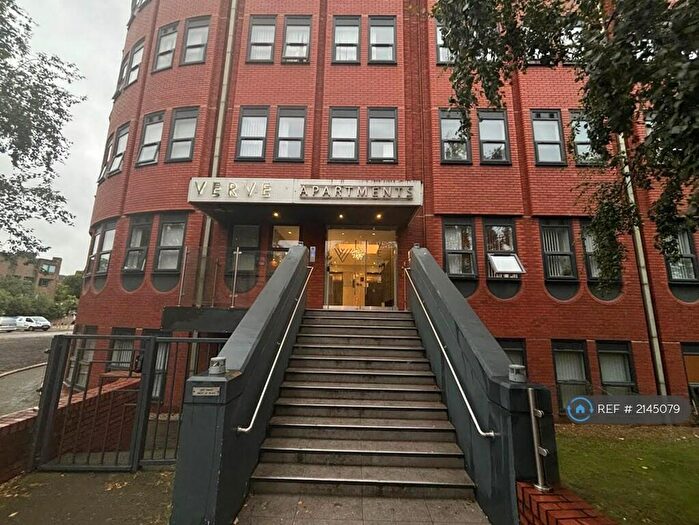 2 Bedroom Flat To Rent In Mercury Gardens, Romford, RM1