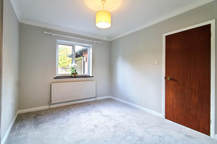 2 Bedroom Bungalow To Rent In Rowledge, Farnham, Surrey, GU10