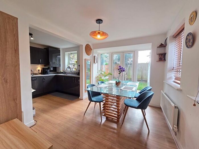 3 Bedroom Property To Rent In Egerton Close, Belvedere, DA17