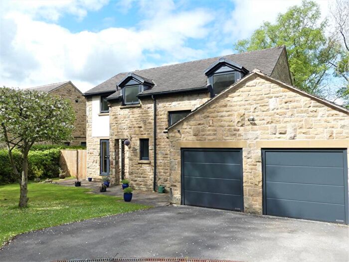 4 Bedroom Detached House To Rent In Westwood Drive, Ilkley, LS29