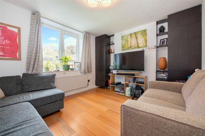 1 Bedroom Flat To Rent In Margery Street, London, WC1X