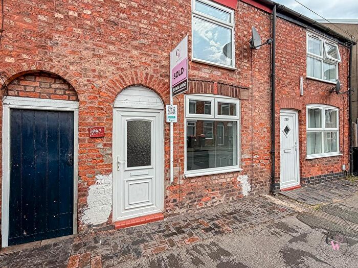 2 Bedroom Terraced House For Sale In Station Road, Winsford, CW7