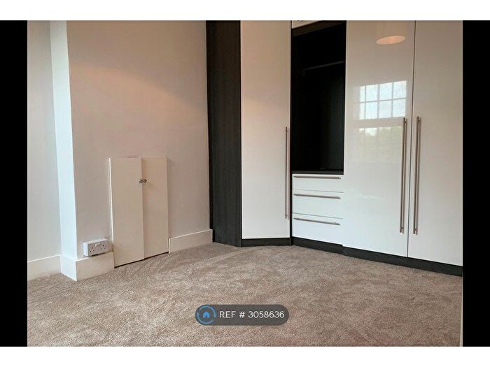 1 Bedroom Flat To Rent In Montague Road, Slough, SL1