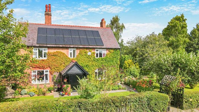 5 Bedroom Detached House For Sale In Higher Kinnerton, Chester, Flintshire, CH4