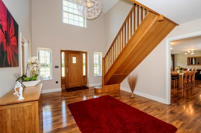 5 Bedroom Flat To Rent In Chobham Park Drive, Chobham, Woking, GU24