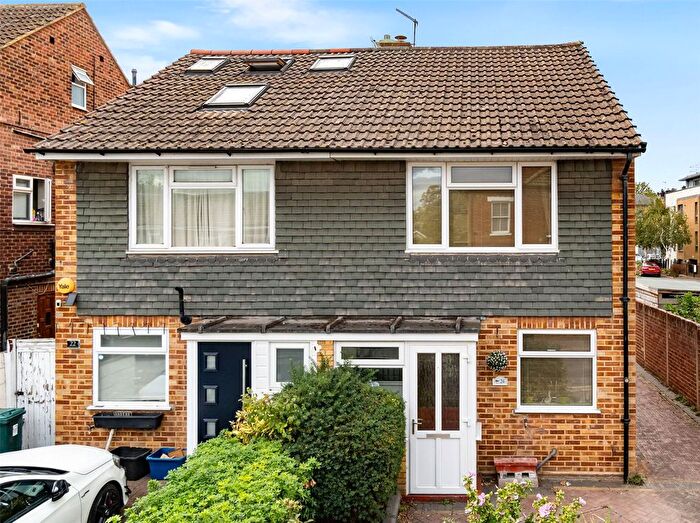 2 Bedroom Semi Detached House For Sale In Third Cross Road, Twickenham, TW2