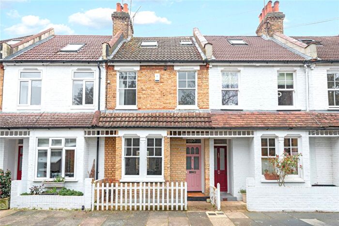 3 Bedroom Terraced House For Sale In Devoncroft Gardens, Twickenham, TW1