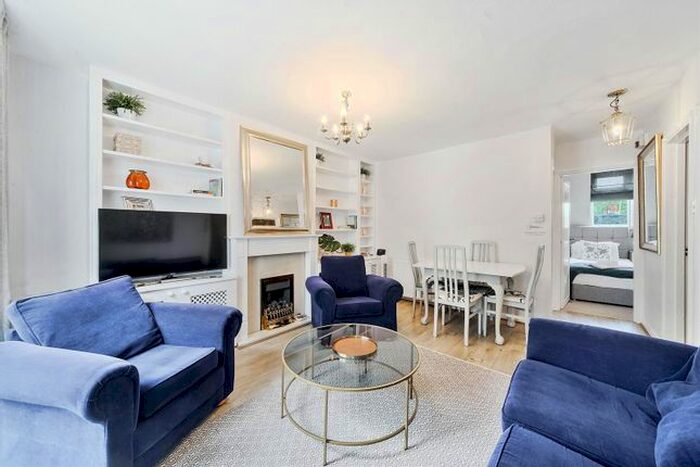 2 Bedroom Flat To Rent In Holland Road, London, W14