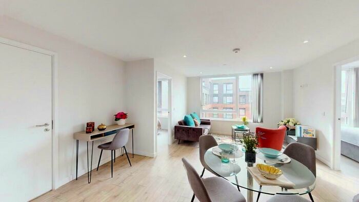 2 Bedroom Apartment To Rent In Saffron Court, Crocus Street, Nottingham, NG2