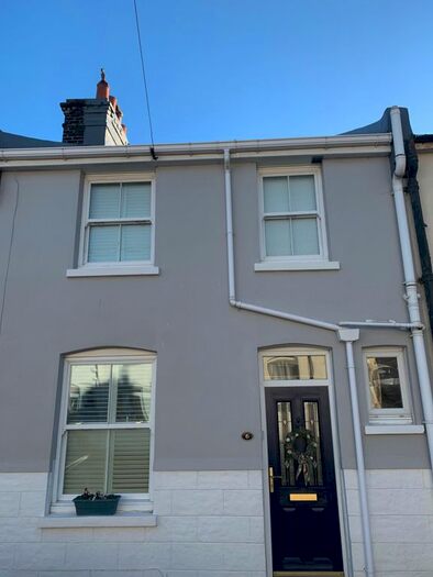 3 Bedroom Terraced House To Rent In Hardwicke Road, Hastings, TN34