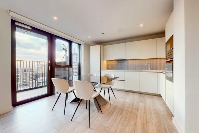 2 Bedroom Flat To Rent In New Kent Road, London, SE1