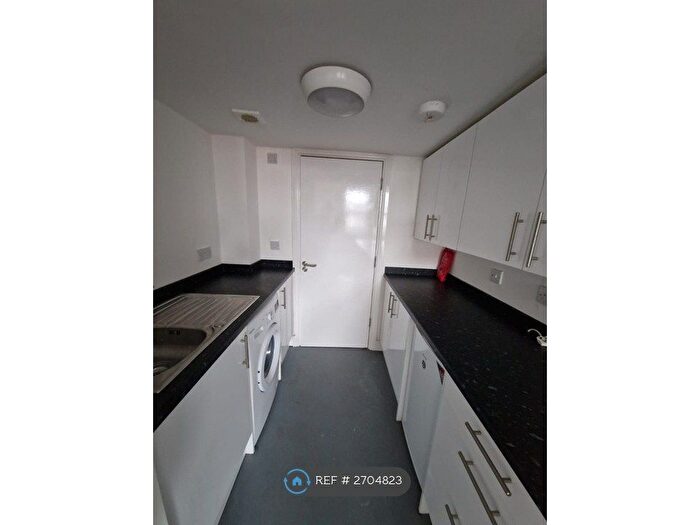 1 Bedroom Flat To Rent In Ellesmere Port, Ellesmere Port, CH65