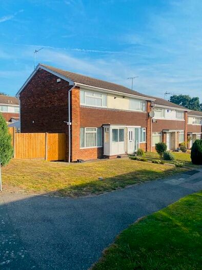 2 Bedroom House To Rent In Norwood Walk, Sittingbourne, ME10