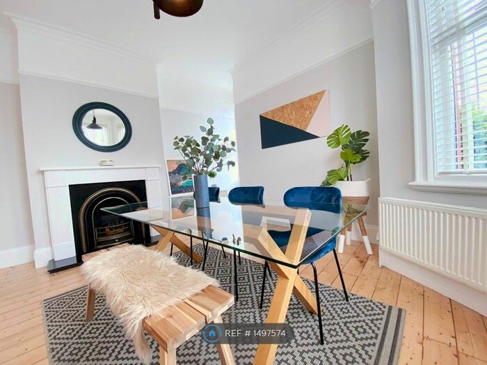 3 Bedroom Terraced House To Rent In Wingrove Road, Newcastle Upon Tyne, NE4