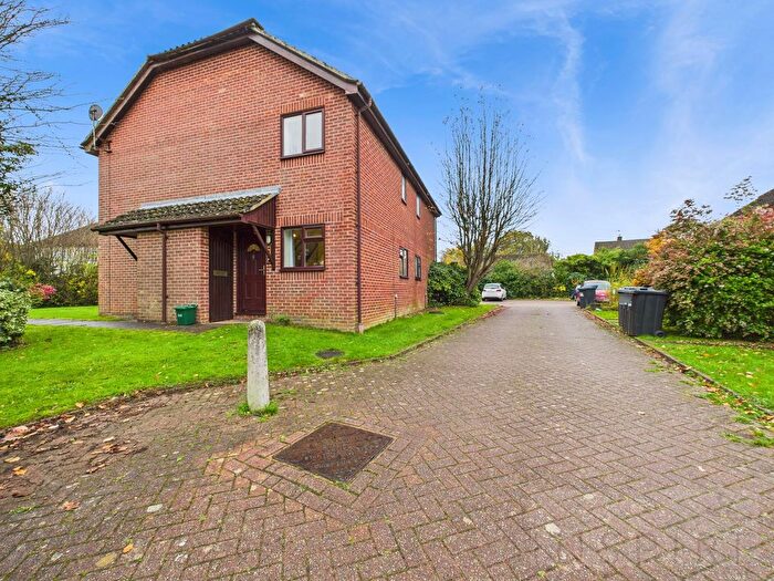 1 Bedroom End Terrace House To Rent In Black Swan Close, Pease Pottage, RH11