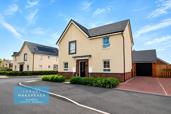 4 Bedroom Detached House For Sale In Catterick Crescent, Trentham, Stoke On Trent, ST4