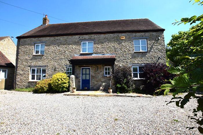 5 Bedroom Flat To Rent In Sycamore Road, Bicester, OX26