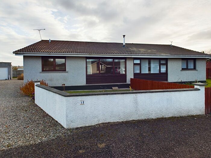 3 Bedroom Semi-Detached Bungalow For Sale In Mackenzie Place, Maryburgh, IV7