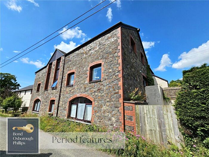 3 Bedroom Barn Conversion For Sale In Devon, EX38