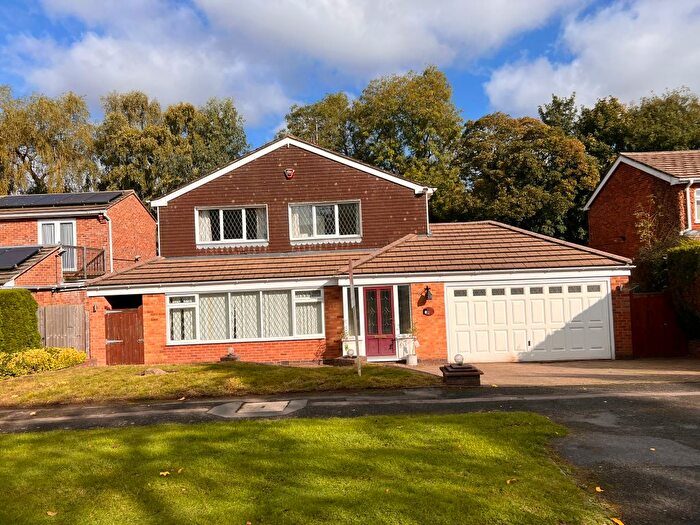 4 Bedroom Detached House For Sale In Hollies Way, Thurnby, Leicester, LE7