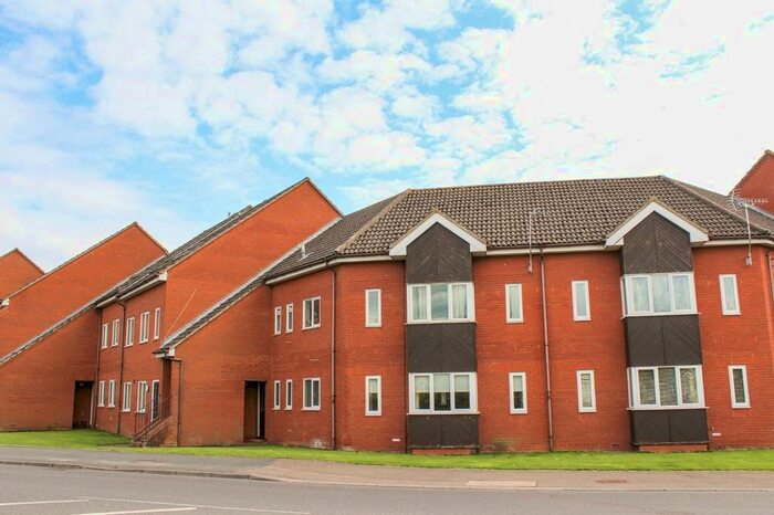 2 Bedroom Ground Flat To Rent In The Avenue, Newmarket, CB8