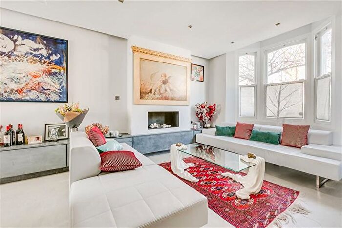 6 Bedroom Terraced House To Rent In Alderville Road, SW6
