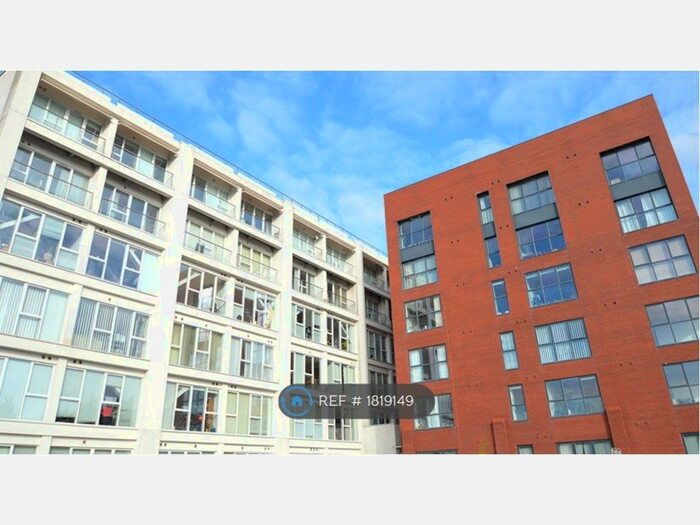 1 Bedroom Flat To Rent In Skypark Road, Bristol, BS3