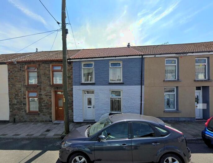 3 Bedroom House To Rent In Ton Row, Ton Pentre, Pentre, CF41