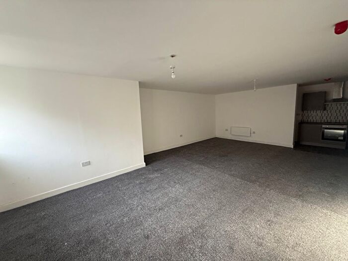 Studio To Rent In Temple Street, Wolverhampton, WV2
