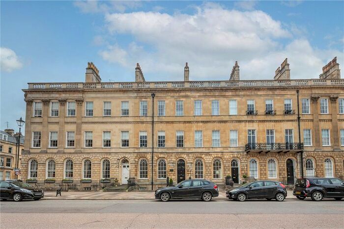 2 Bedroom Flat To Rent In Great Pulteney Street, Bath, Somerset, BA2