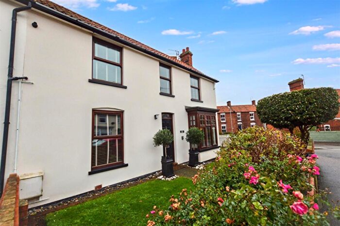 3 Bedroom Semi Detached House For Sale In Priory Road, Sheringham, NR26