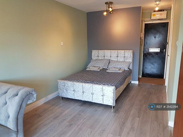 1 Bedroom Flat To Rent In Forfield Place, Leamington Spa, CV31