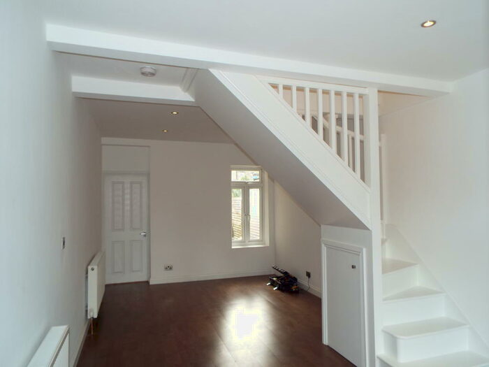 3 Bedroom House To Rent In Buxton Road, Stratford, E15