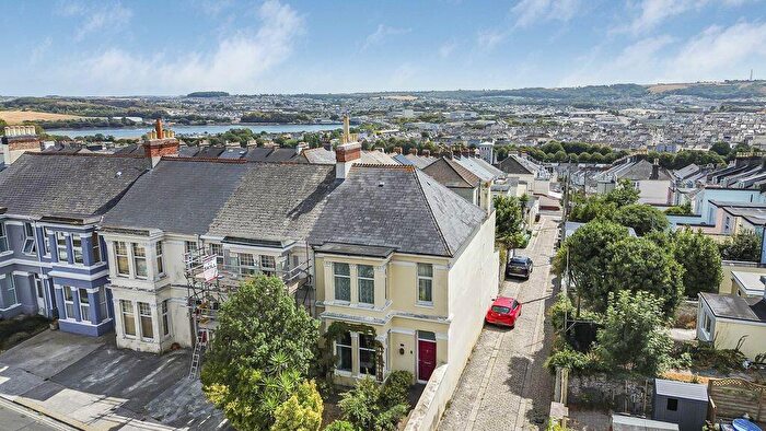 4 Bedroom End Of Terrace House For Sale In Mount Gould Road, St Judes, Plymouth. Spacious Bedroom Property With Original Features, Garden, Roof Terrace & Garage., PL4