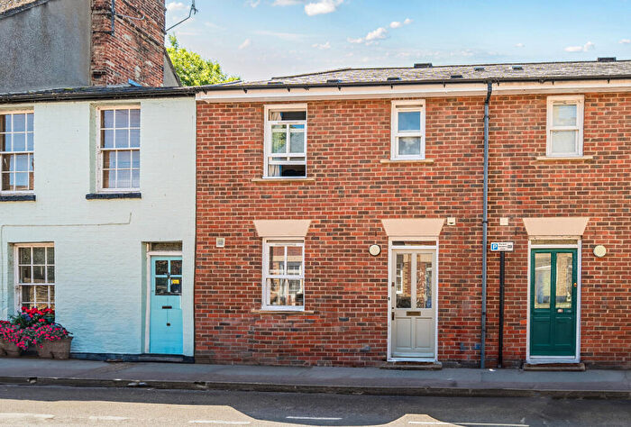 3 Bedroom Terraced House For Sale In Bridge Street, Oxford, Oxfordshire, OX2