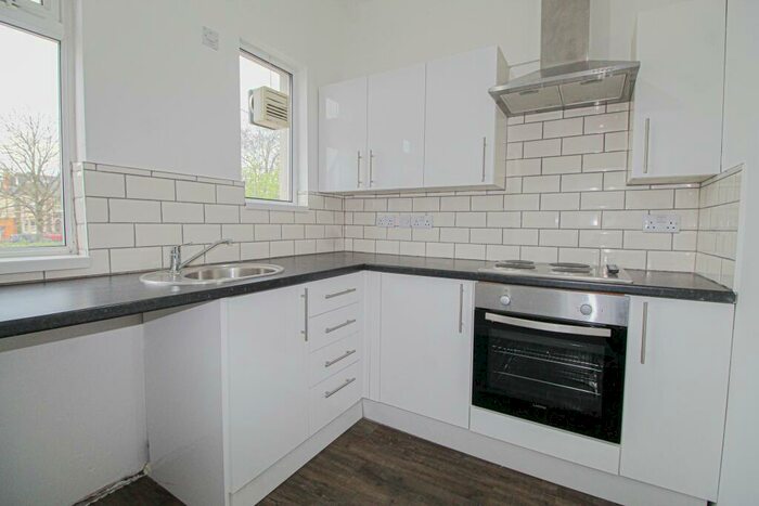 1 Bedroom Flat To Rent In Shirley Road, Roath, Cardiff, CF23