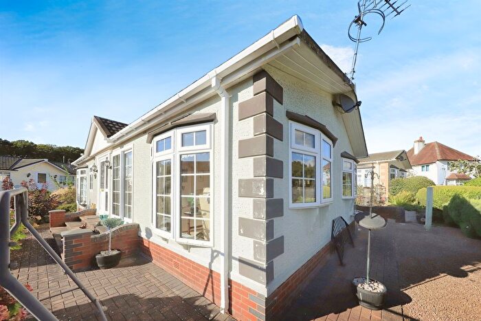 2 Bedroom Mobile/park Home For Sale In Dowles Road, Bewdley, DY12