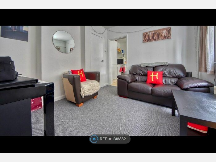 4 Bedroom Terraced House To Rent In Pretoria Road, Canterbury, CT1