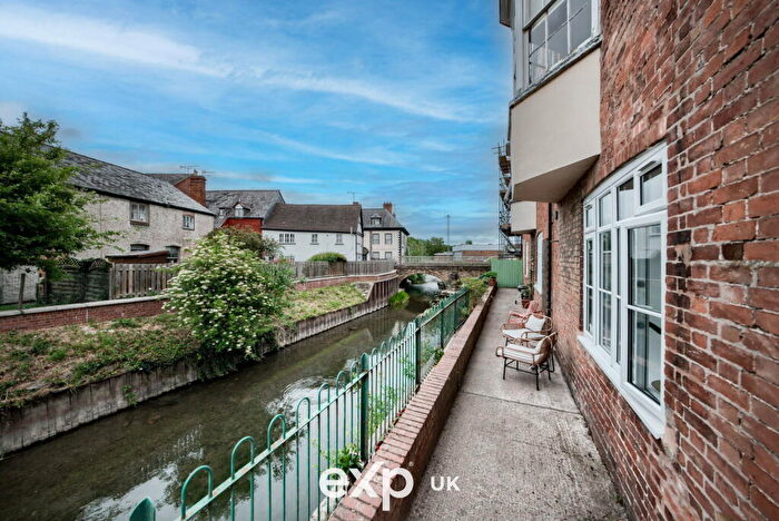 2 Bedroom Flat For Sale In Ground Floor Flat, Waterloo Rooms, Vicarage Street, Leominster, , No Chain, HR6