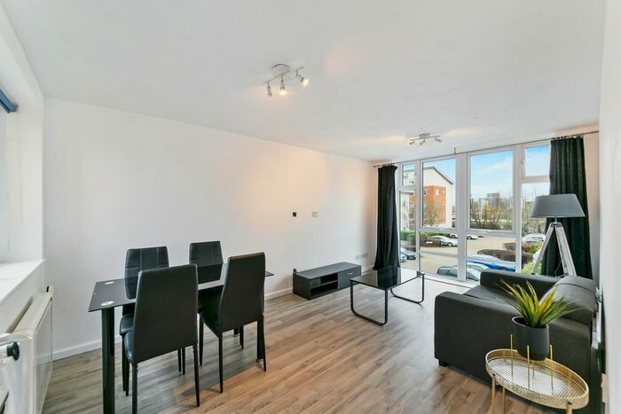 1 Bedroom Flat To Rent In Felixstowe Court, North Woolwich, London E16