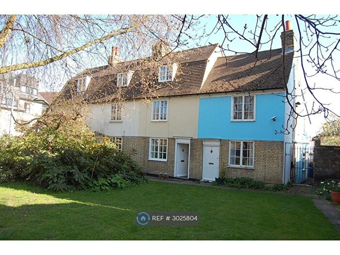 2 Bedroom Terraced House To Rent In Castle St, Cambridge, CB3