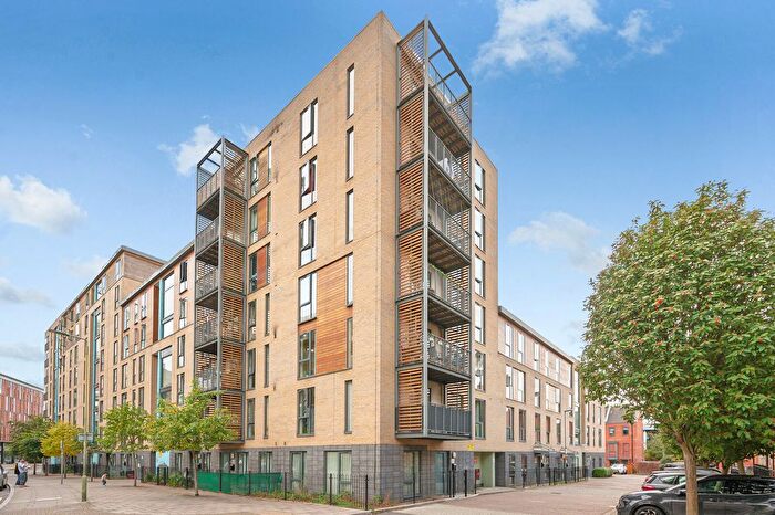 1 Bedroom Flat For Sale In Tanner Close, Colindale, London, NW9